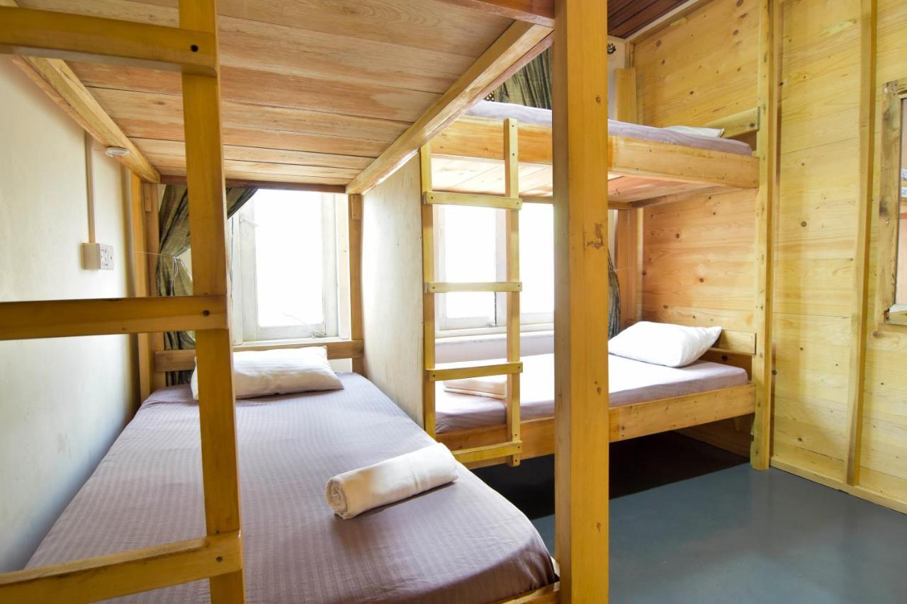Jay'S Bunks-Kandy Hostel (Adults Only) Eksteriør billede